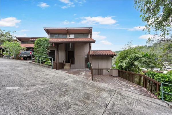 $5,500 | 1487 Hiikala Place, Unit 39, Honolulu, HI 96816