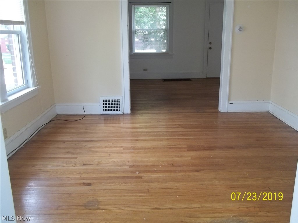 1672 Wood Road Cleveland Heights, OH 44121 - Photo 7 of 23