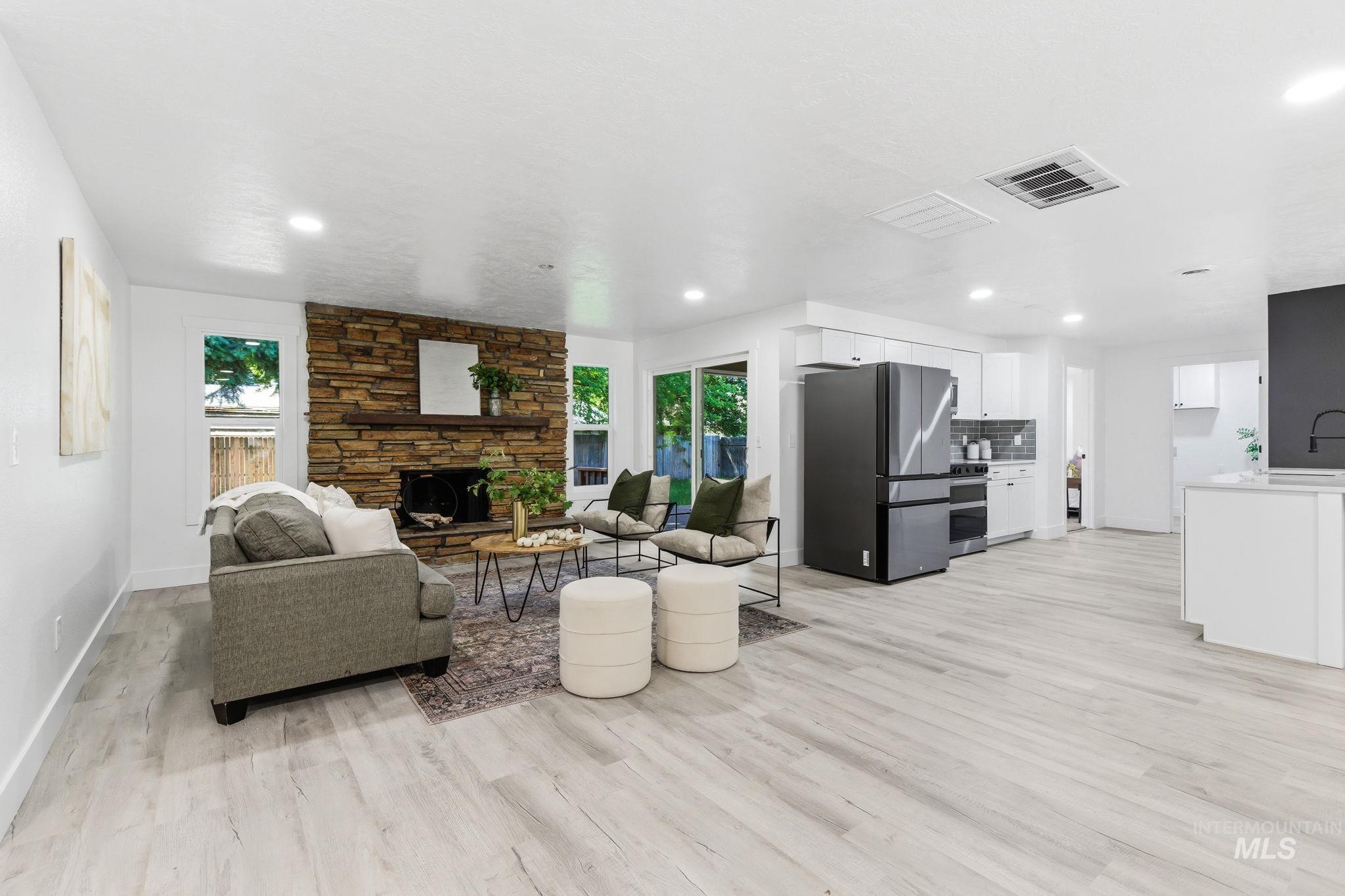 3911 South Constitution Way Boise, ID 83706 - Photo 12 of 50