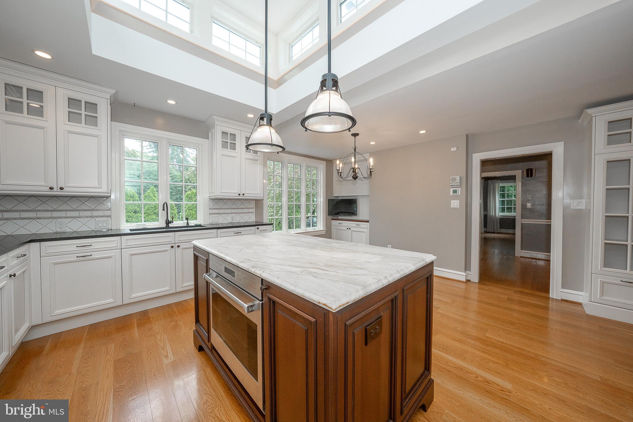 101 East Brookhaven Road Wallingford, PA 19086 - Photo 27 of 136 Chef's Kitchen