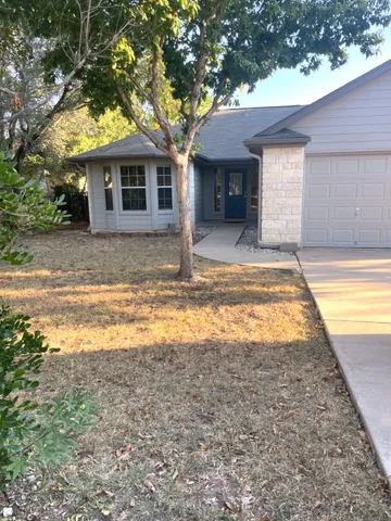 $1,950 | 18701 Venture Drive, Point Venture, TX 78645