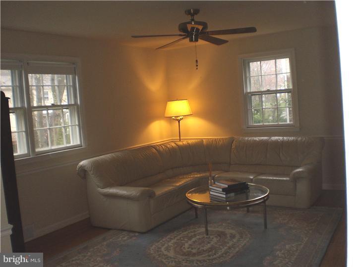 27 Oakford Road Wayne, PA 19087 - Photo 14 of 17