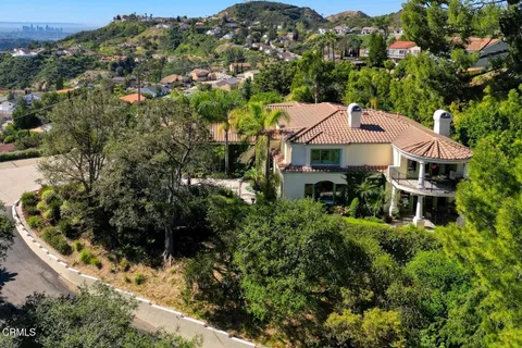 $3,995,000 | 1336 Sugar Loaf Drive, La Canada Flintridge, CA 91011
