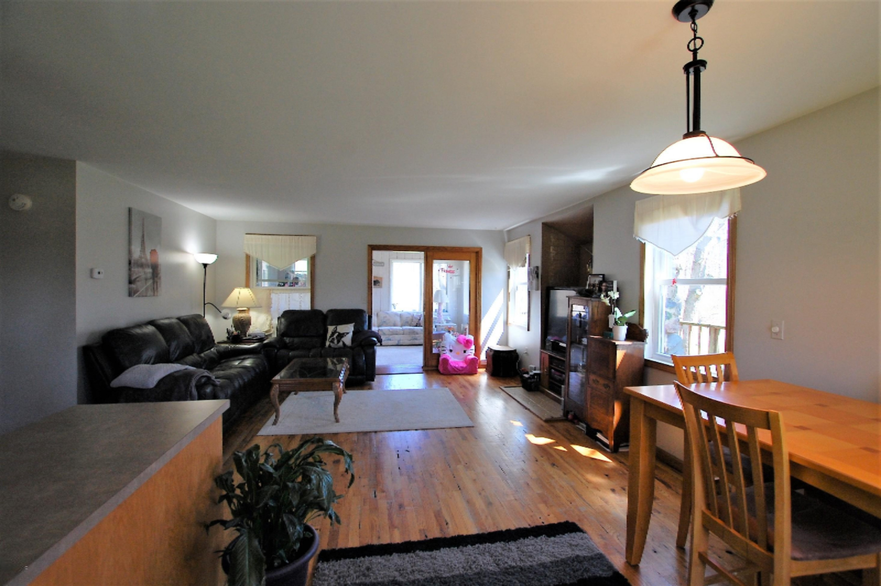 6810 West Crane Road Middleville, MI 49333 - Photo 15 of 32 Living/ screen Room