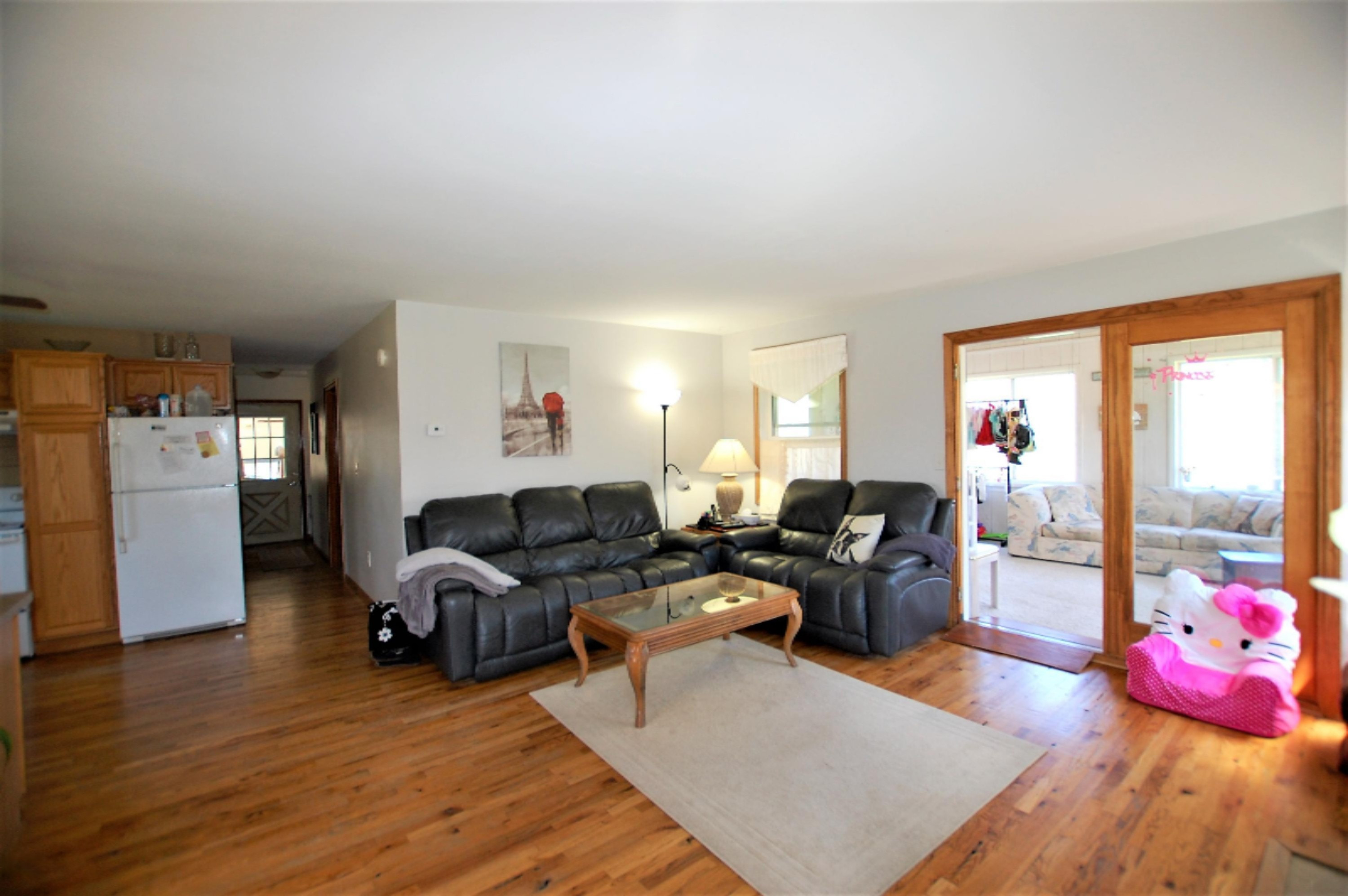 6810 West Crane Road Middleville, MI 49333 - Photo 17 of 32 Living Room