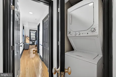 $585,000 | 150 Rhode Island Avenue Northwest, Unit 303, Washington, DC 20001