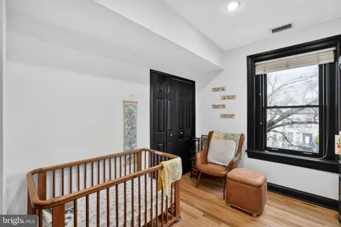 $585,000 | 150 Rhode Island Avenue Northwest, Unit 303, Washington, DC 20001