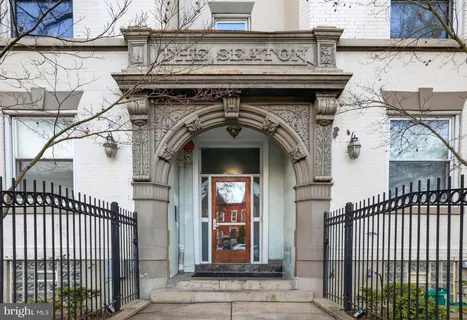 $585,000 | 150 Rhode Island Avenue Northwest, Unit 303, Washington, DC 20001