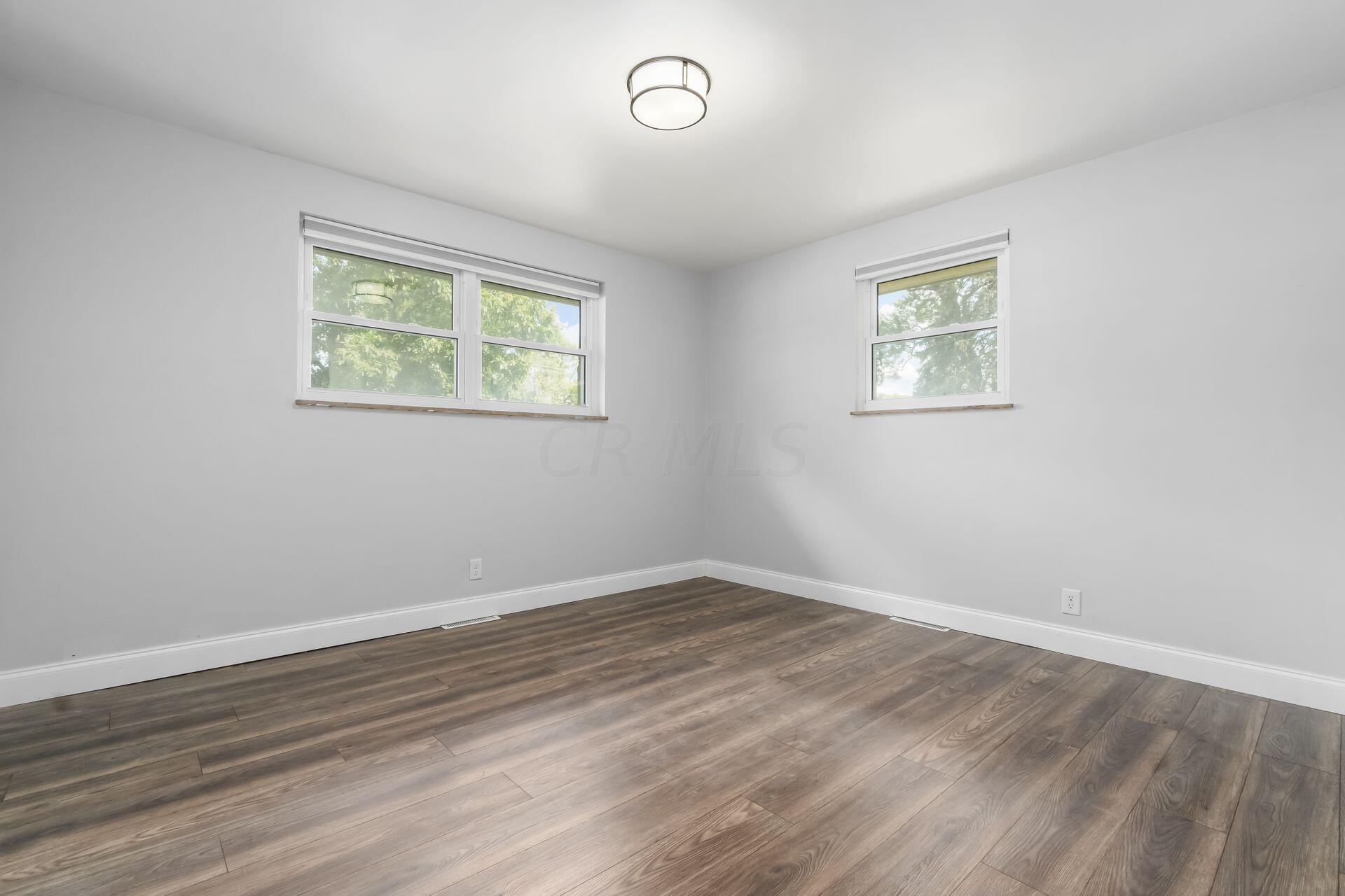 1459 South James Road Columbus, OH 43209 - Photo 30 of 43 033_S - 1459 S James Rd - 085