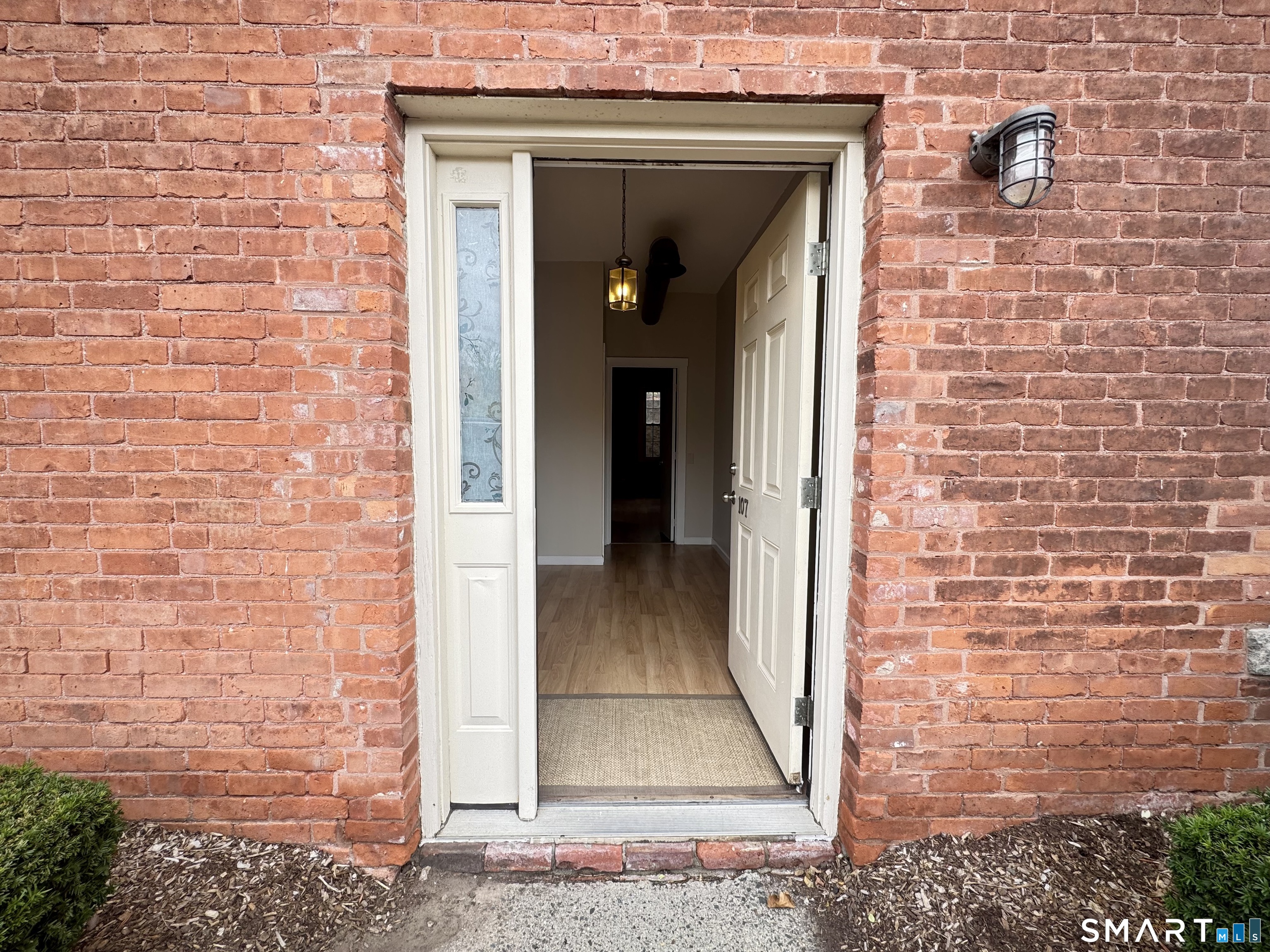 92 Main Street, Unit 107 Deep River, CT 06417 - Photo 8 of 15