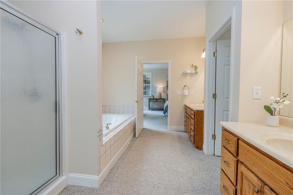 394 South Alexander Creek Road Newnan, GA 30263 - Photo 31 of 76