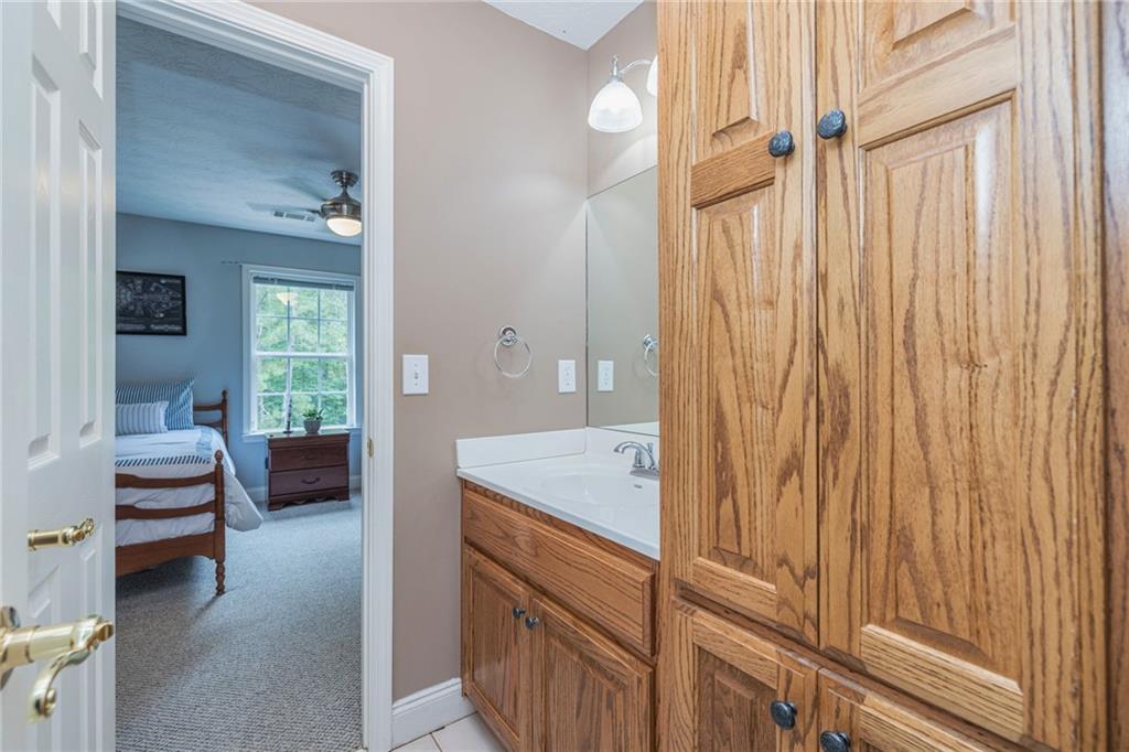 394 South Alexander Creek Road Newnan, GA 30263 - Photo 38 of 76