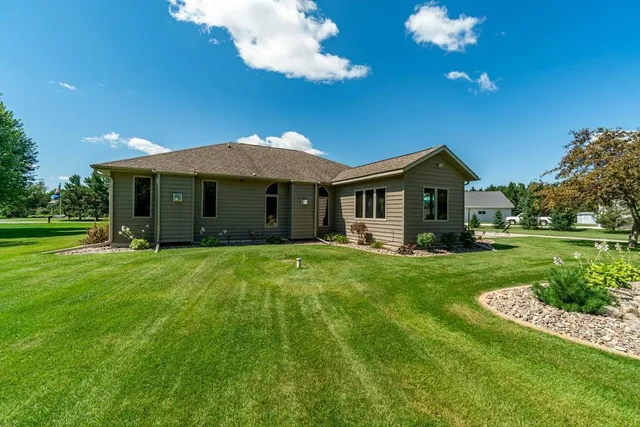 $574,900 | 9897 172nd Street, Chippewa Falls, WI 54729