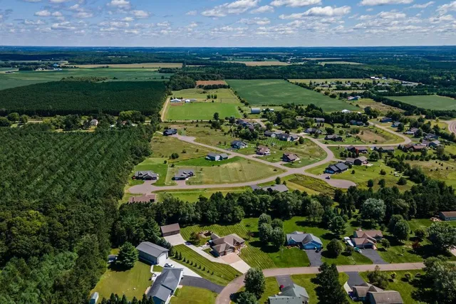 $574,900 | 9897 172nd Street, Chippewa Falls, WI 54729