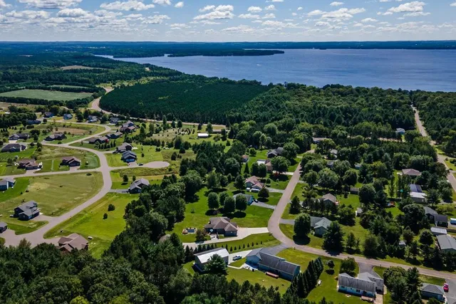 $574,900 | 9897 172nd Street, Chippewa Falls, WI 54729