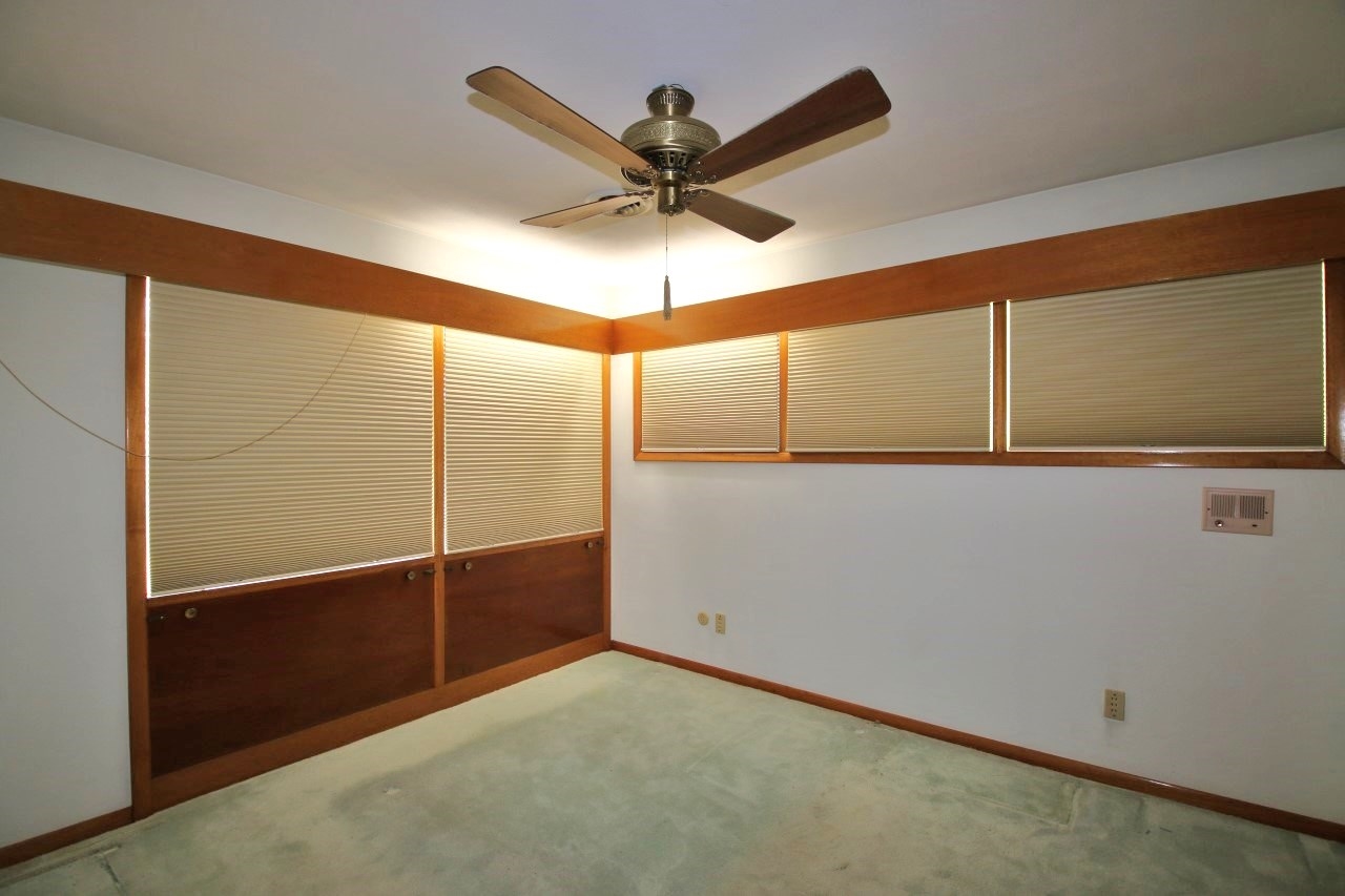 1514 East Resthaven Road Peoria, IL 61615 - Photo 16 of 20 Gallery Image 16