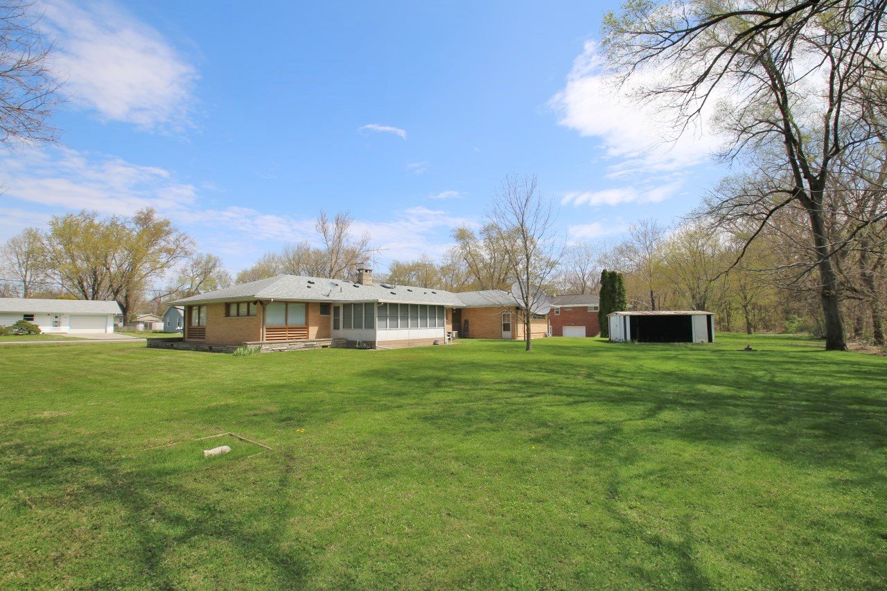 1514 East Resthaven Road Peoria, IL 61615 - Photo 6 of 20 Gallery Image 6
