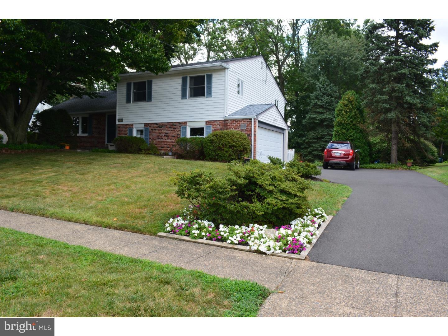 1615 Jill Road Willow Grove, PA 19090 - Photo 3 of 20 Gallery Image 3