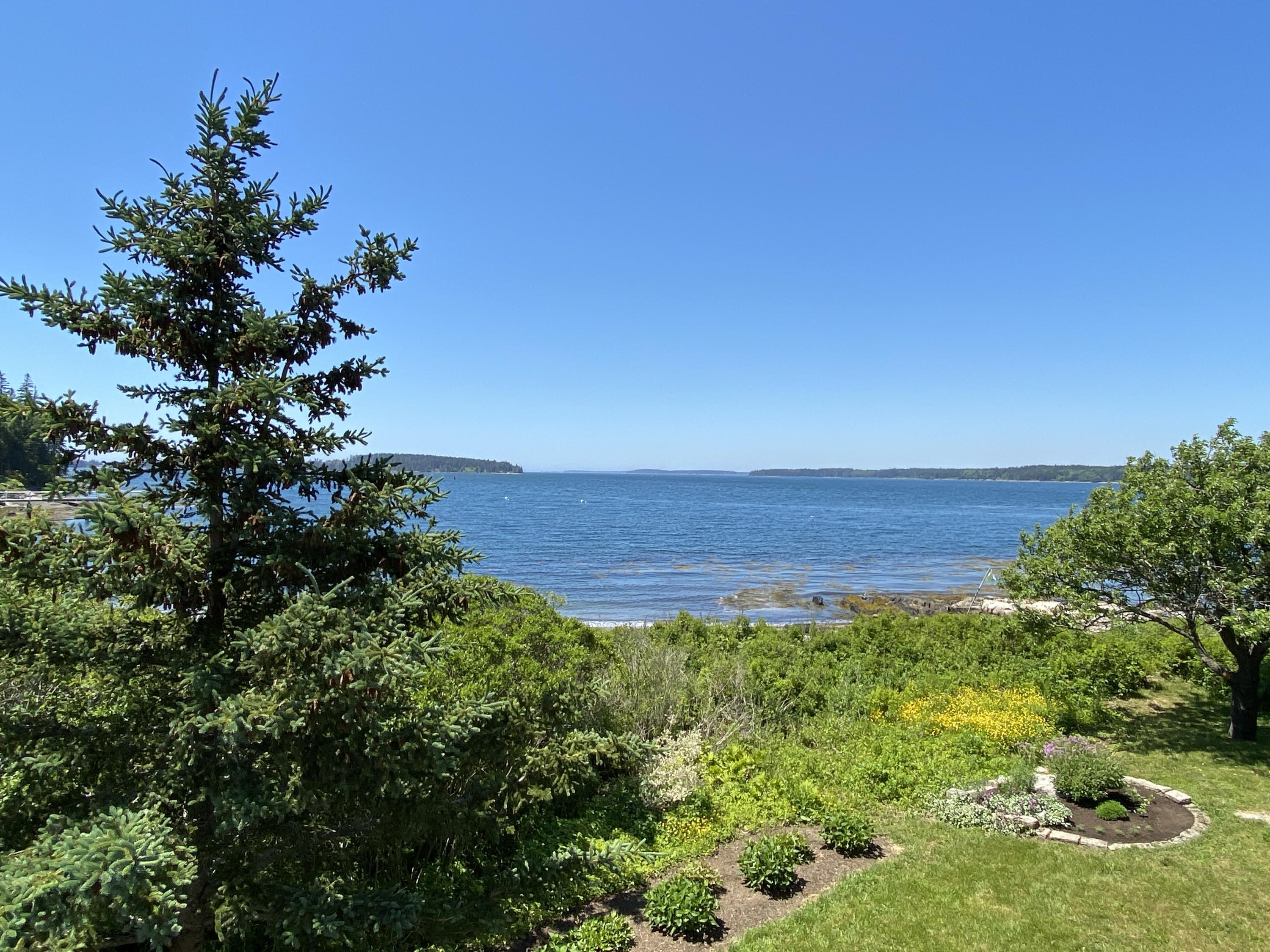 13 Crazy Point Road Tenants Harbor, ME 04860 - Photo 44 of 47 44