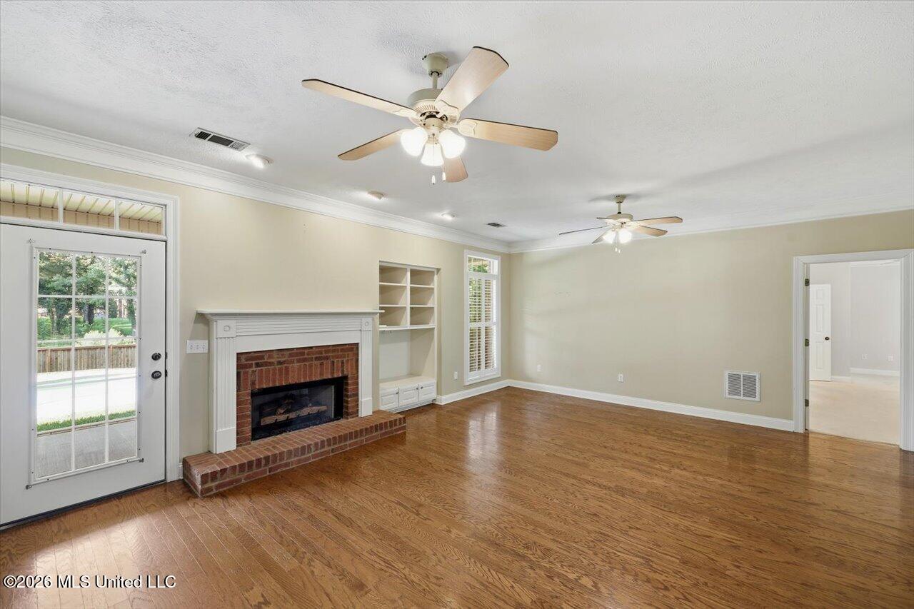 1919 McRaven Road Clinton, MS 39056 - Photo 6 of 45 09-1919 McRaven Rd _ Hometoursms.com - C