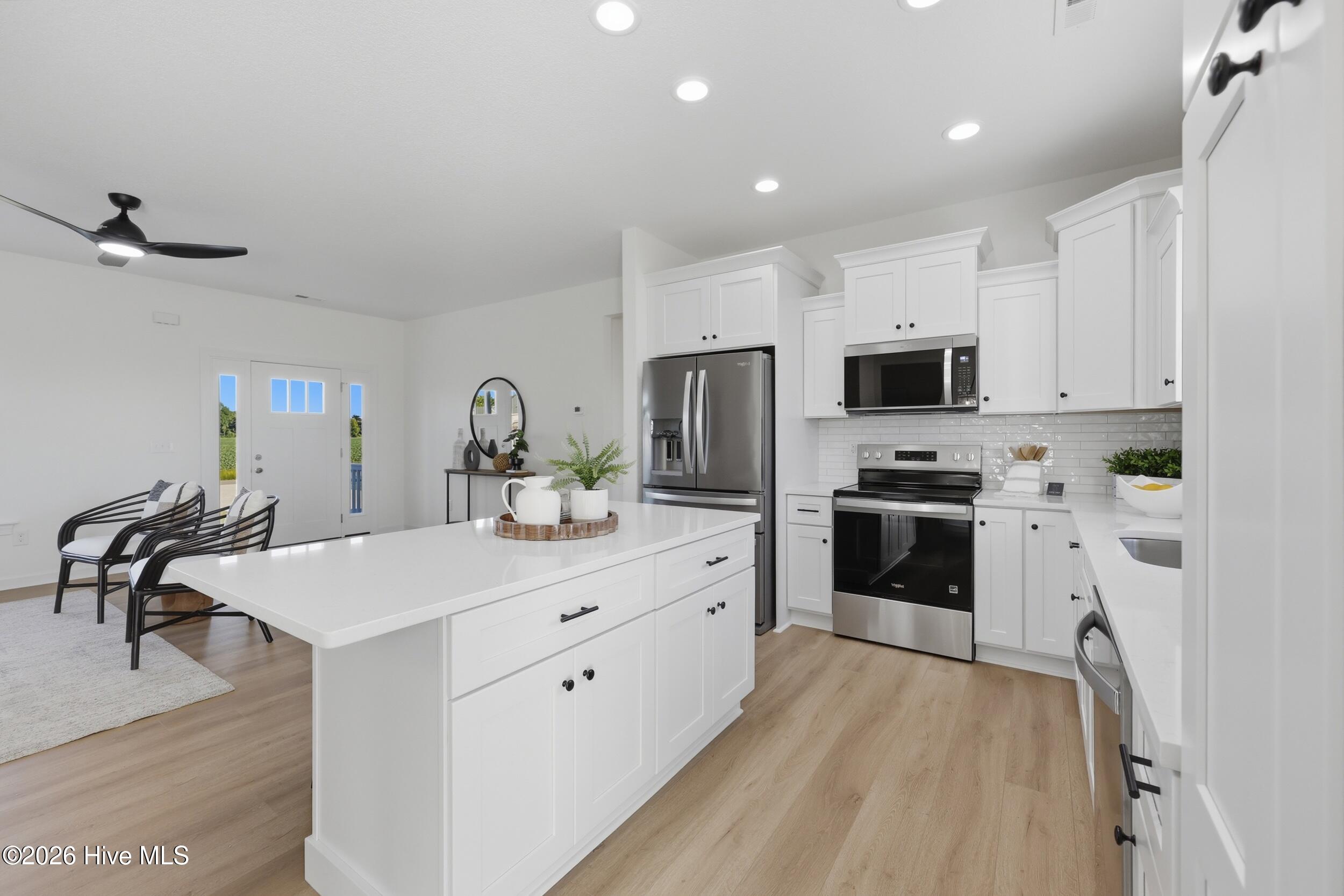 1282 Florida Road Elizabeth City, NC 27909 - Photo 12 of 50 Kitchen Bar with Extra Seating