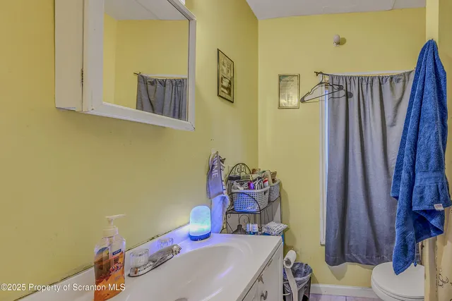 $225,000 | 1521 Von Storch Avenue, Scranton, PA 18509