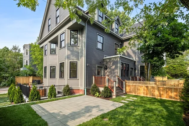 $2,975,000 | 72 Oxford Street, Cambridge, MA 02138
