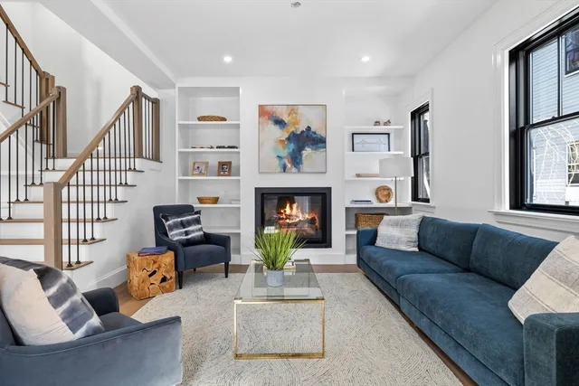 $2,975,000 | 72 Oxford Street, Cambridge, MA 02138