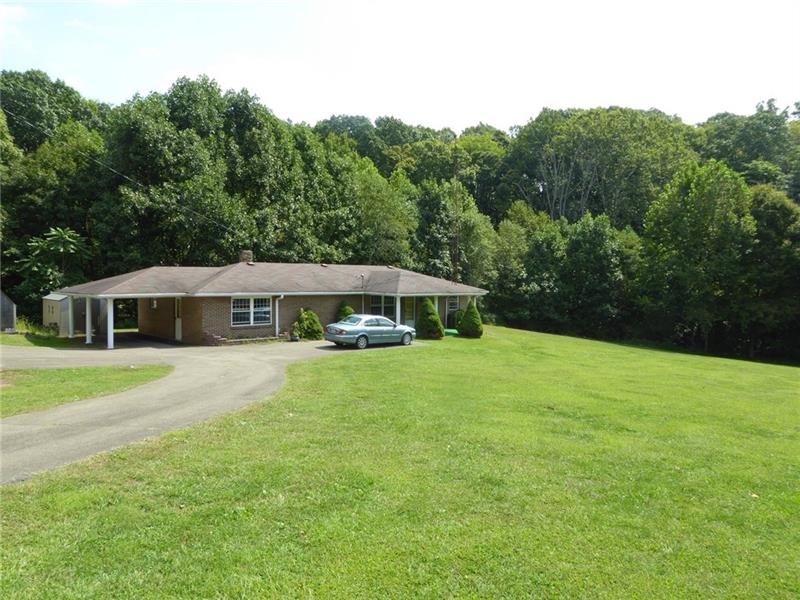 186 Kelly Road McClellandtown, PA 15458 - Photo 2 of 25