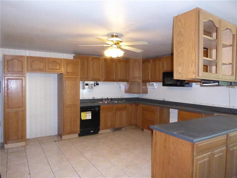 186 Kelly Road McClellandtown, PA 15458 - Photo 17 of 25