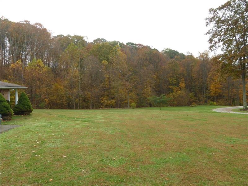 186 Kelly Road McClellandtown, PA 15458 - Photo 10 of 25