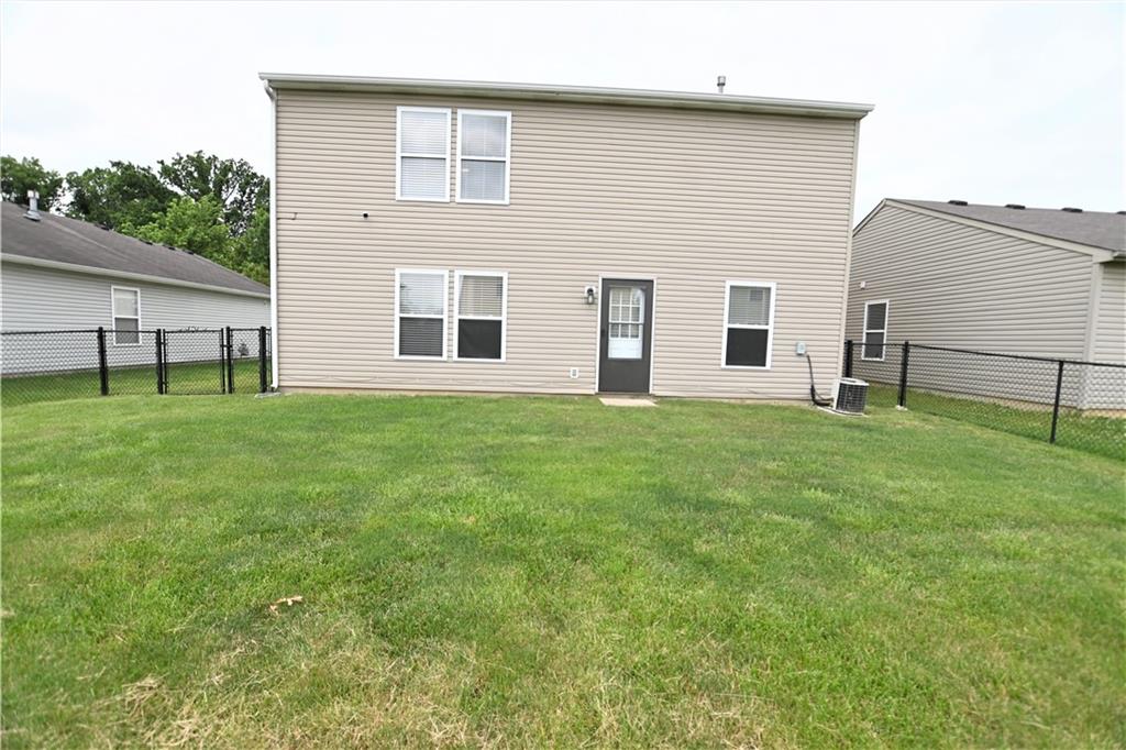 3377 Spring Wind Lane Indianapolis, IN 46239 - Photo 30 of 31 Gallery Image 30