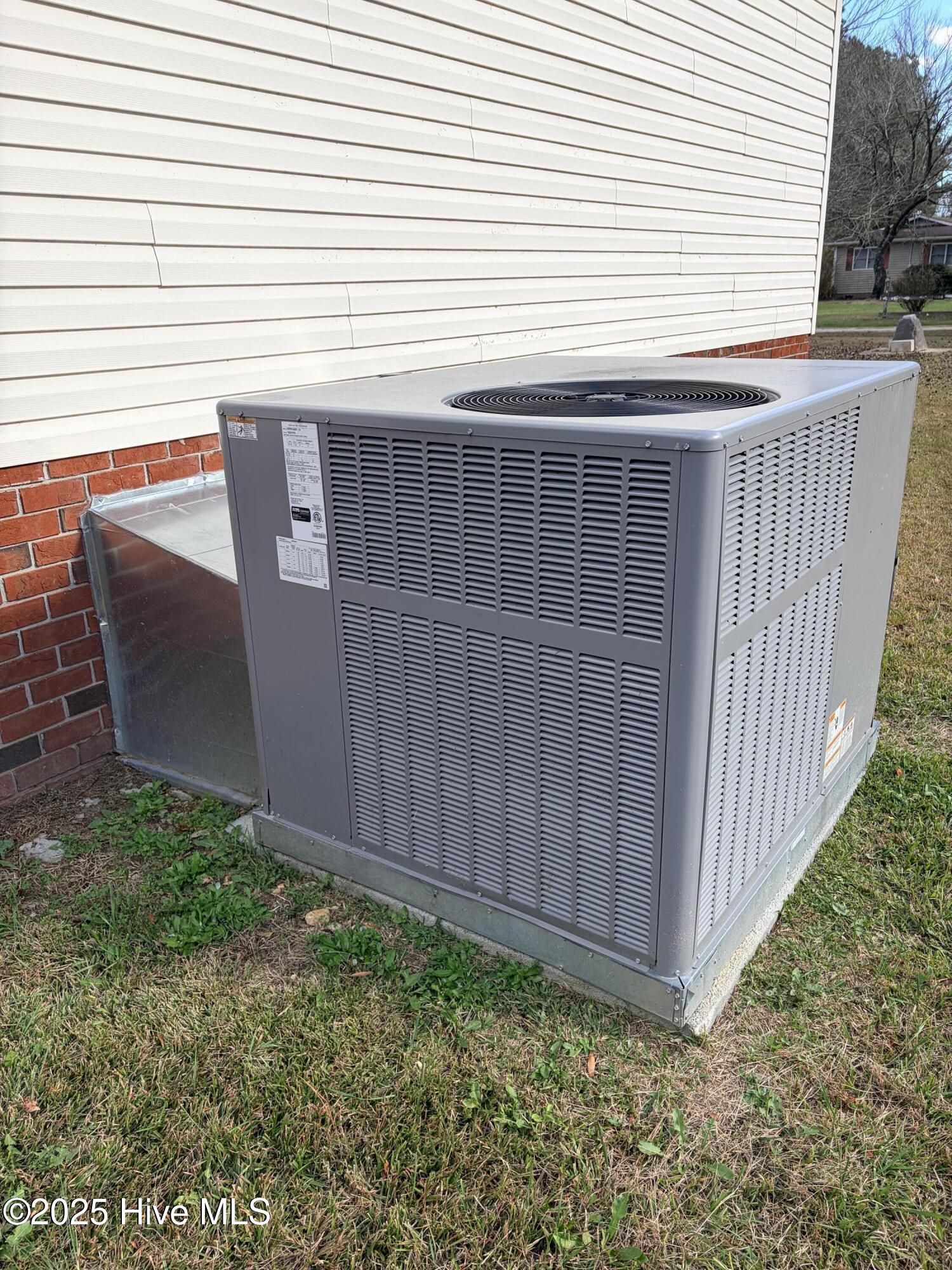 467 Whitehead Road Enfield, NC 27823 - Photo 17 of 20 467WhiteheadHVAC