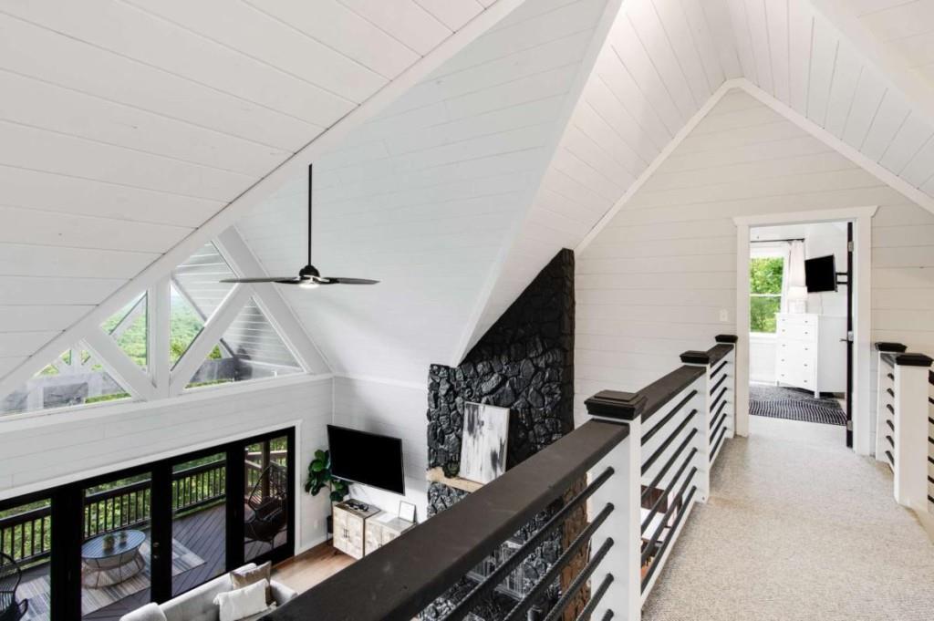 231 Sunrock Mountain Trail Blue Ridge, GA 30513 - Photo 43 of 61 a view of entryway and hall with wooden floor