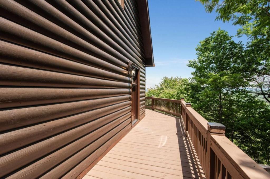 231 Sunrock Mountain Trail Blue Ridge, GA 30513 - Photo 56 of 61 a view of balcony with wooden floor and fence