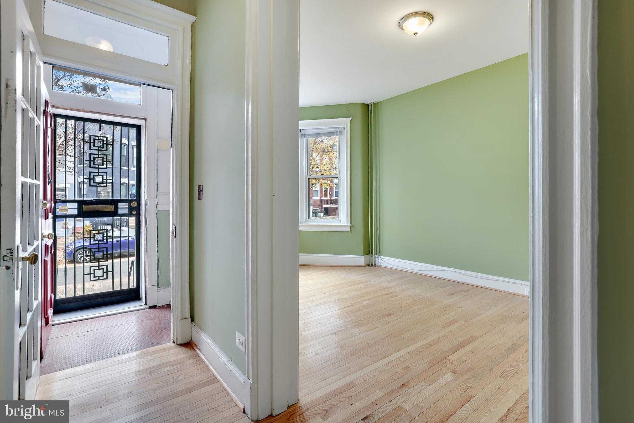 44 Randolph Place Northwest Washington, DC 20001 - Photo 4 of 32