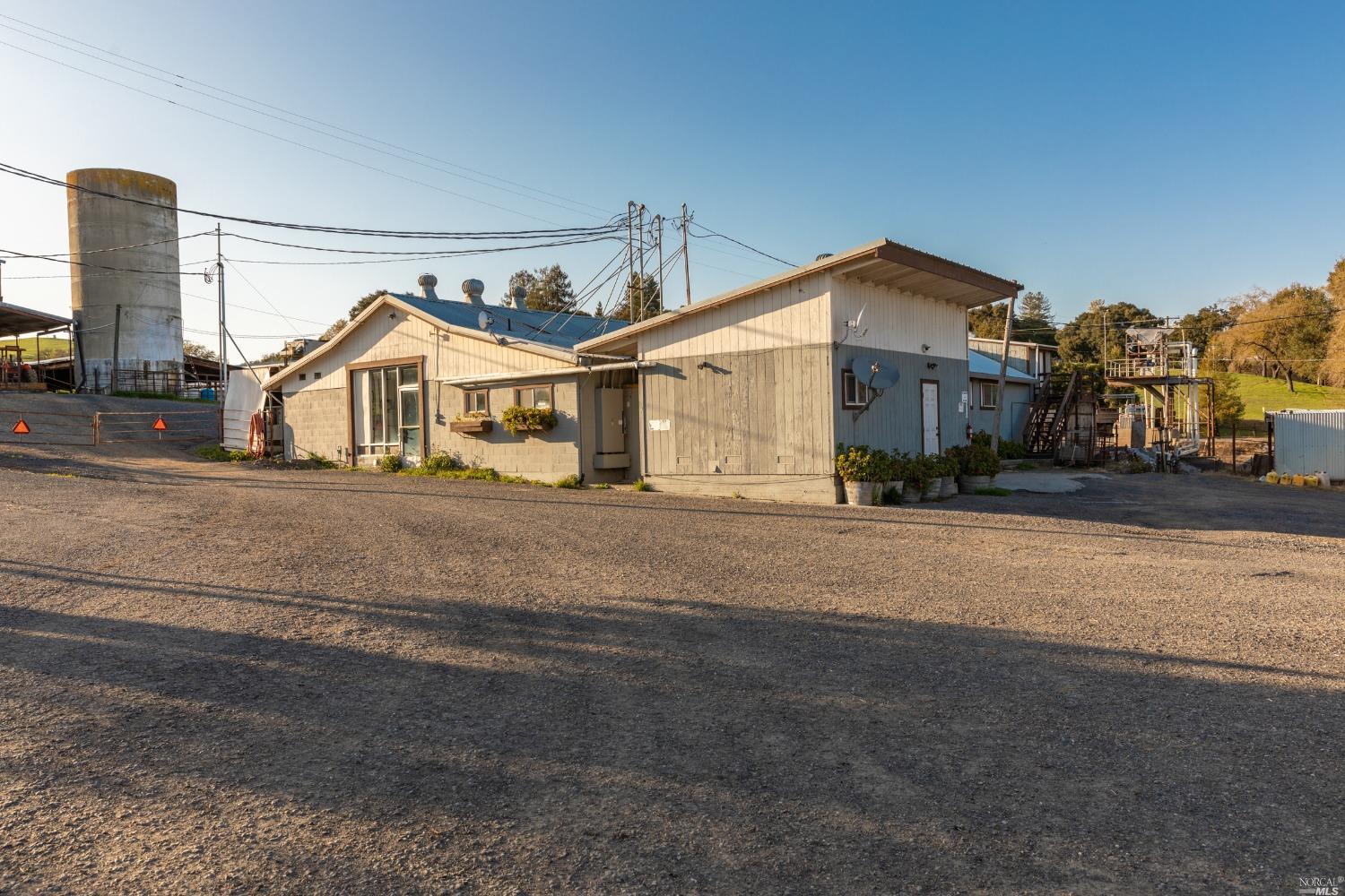 5285 Westside Road Healdsburg, CA 95448 - Photo 53 of 58
