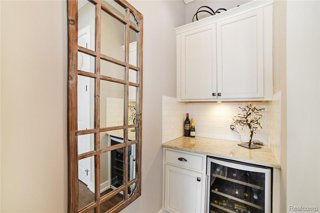 468 Kennebunk Drive Rochester, MI 48306 - Photo 5 of 25 DSC_0930.jpg