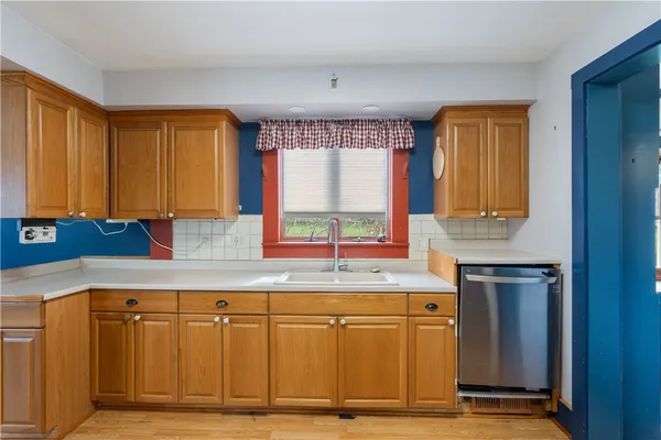 $239,900 | 50 Clinton Street, Avon, NY 14414