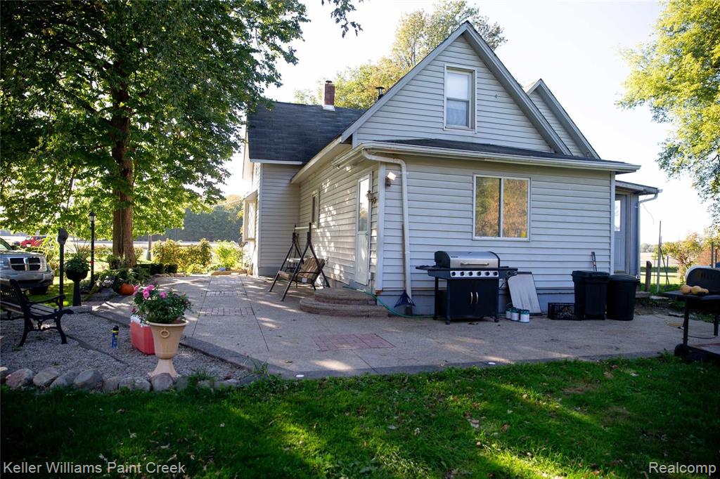 5460 Capac Road Capac, MI 48014 - Photo 4 of 19