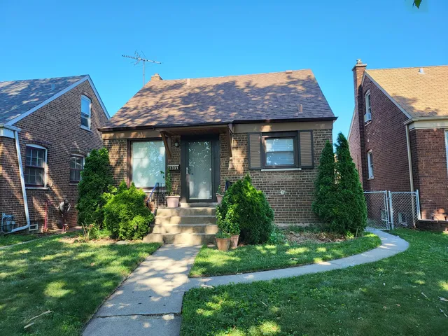 $280,000 | 11339 South Ave M, Chicago, IL 60617