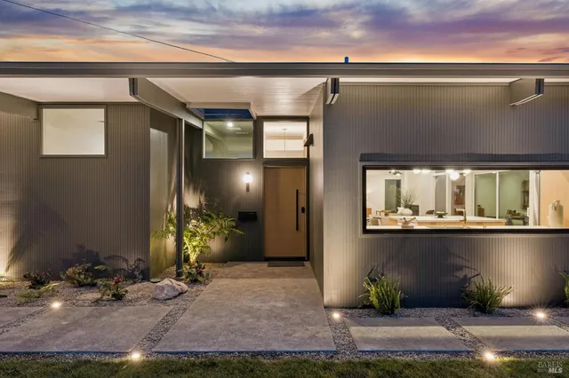 $1,795,000 | 319 Holly Drive, San Rafael, CA 94903