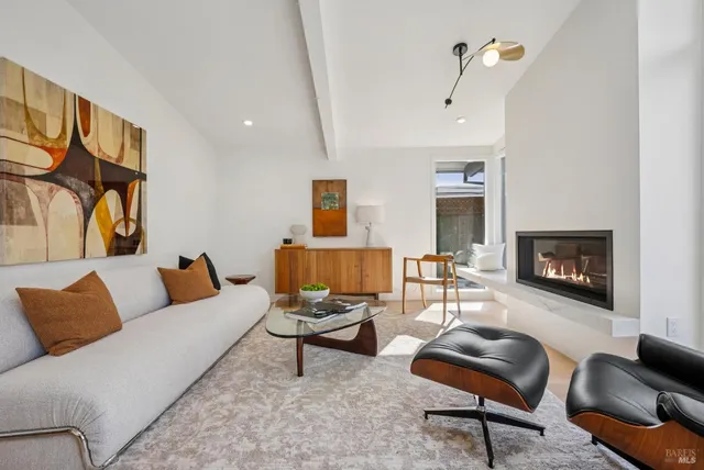 $1,795,000 | 319 Holly Drive, San Rafael, CA 94903