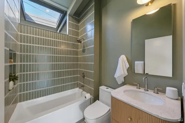 $1,795,000 | 319 Holly Drive, San Rafael, CA 94903