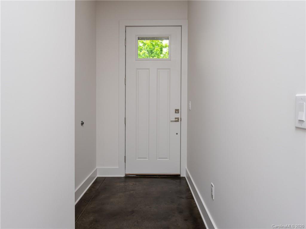 220 Governors View Road Asheville, NC 28805 - Photo 16 of 46 Gallery Image 16