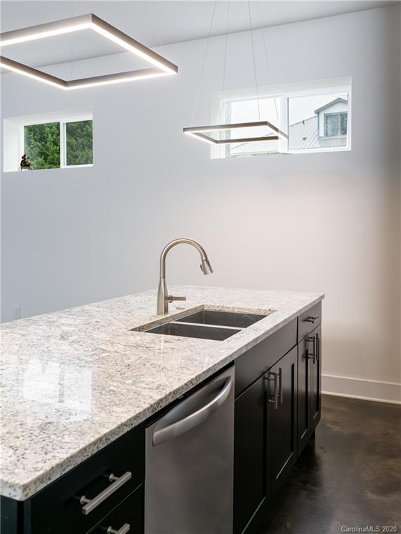 220 Governors View Road Asheville, NC 28805 - Photo 21 of 46 Gallery Image 21
