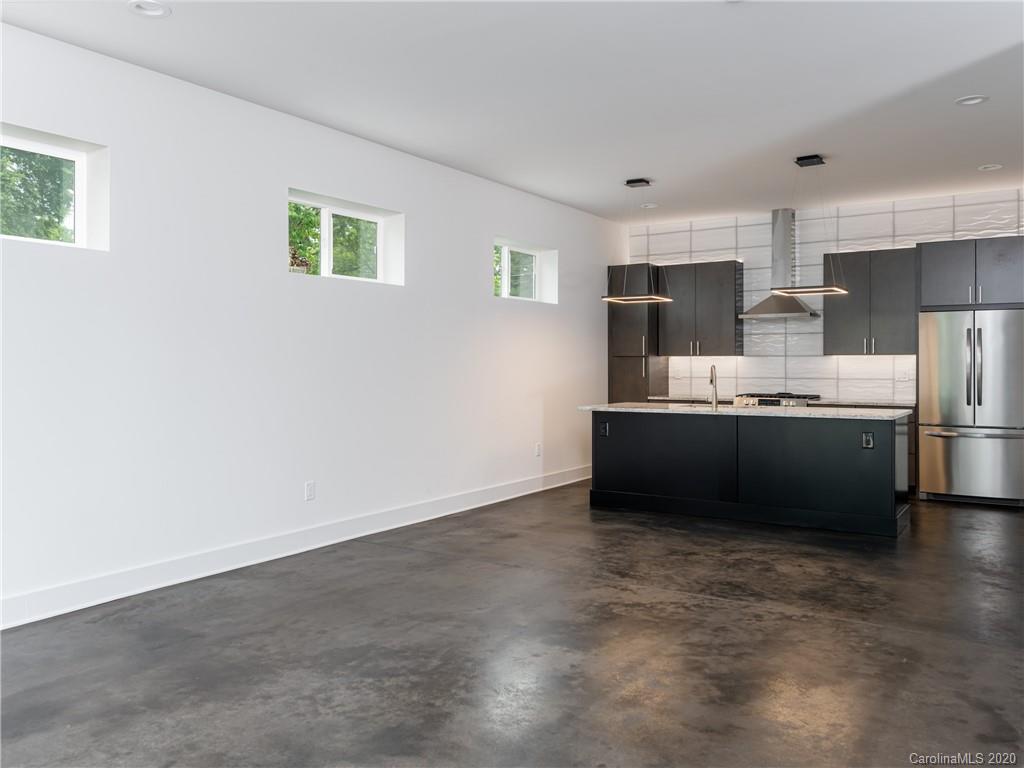 220 Governors View Road Asheville, NC 28805 - Photo 24 of 46 Gallery Image 24
