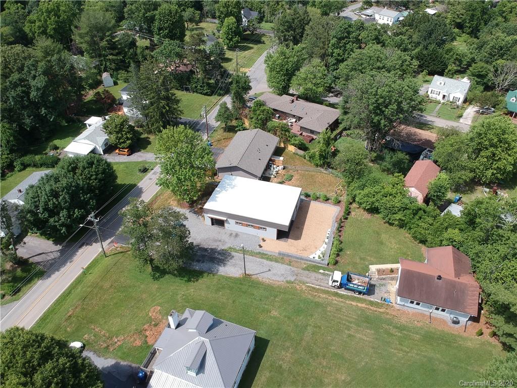 220 Governors View Road Asheville, NC 28805 - Photo 41 of 46 Gallery Image 41