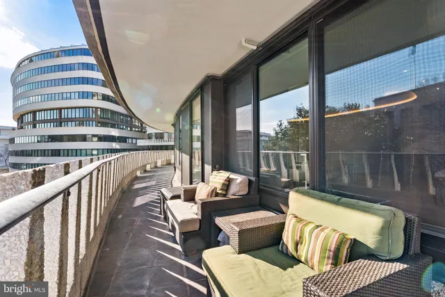 $2,485,000 | 2510 Virginia Avenue Northwest, Unit 512S, Washington, DC 20037