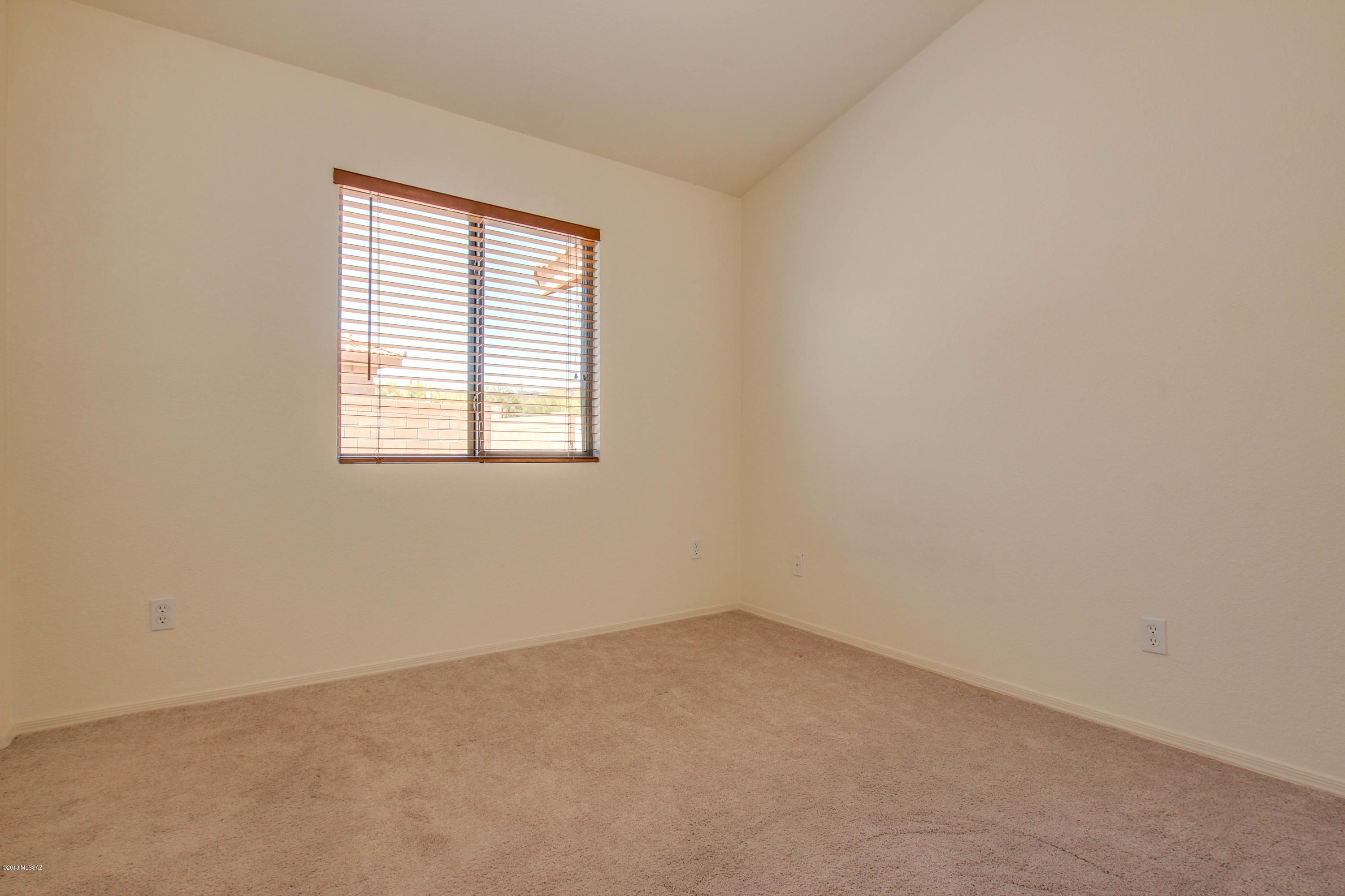 3236 South Thunder Chorus Road Tucson, AZ 85713 - Photo 20 of 36 Gallery Image 20